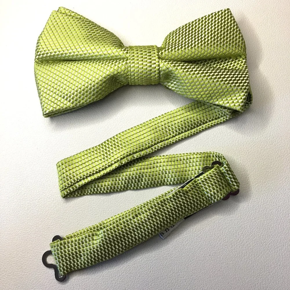 JON VANDYK HOLLAND Vintage Vibe Semi-Butterfly Bow Tie βΆβ πΉβπΈβπ» βπΌπ! - Picture 1 of 9